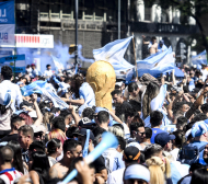 Нелепa смърт почерни радостта в Аржентина
