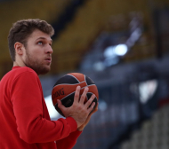 Александър Везенков: Не съм затворил вратата за НБА
