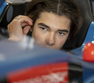 Tрудности за Цолов при дебюта във Формула 3 СНИМКИ