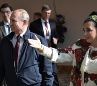 Путин връчи орден на отявлен враг на България