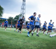 Левски замина с 25 футболисти на лагер