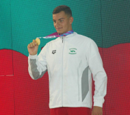 Българин размаза конкуренцията в плуването