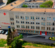 Болницата в Русе с горещи новини за удареното от мълния дете