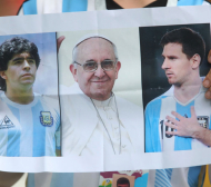 Папа Франциск посочи по-велик от Меси и Марадона