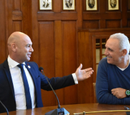 Стоичков изрази мощна подкрепа към новия кмет на Пловдив СНИМКИ