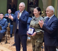 Стоичков награди най-добрите военни спортисти