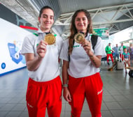Сестри Стоеви стартираха с победа в олимпийска квалификация
