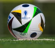 Официално! УЕФА взе важно решение за Европейското