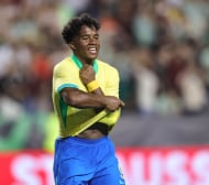 Бразилия ликува след гол на 17-годишен в добавеното време