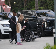 Секссимвол шокира всички, появи се в инвалидна количка СНИМКИ