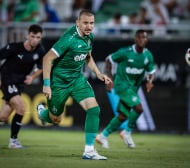 Тодор Неделев става на 32