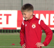 10-годишният Мартин по стъпките на дядо си и баща си в ЦСКА