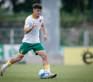 Официално: Полендаков подписа с Шефилд Юнайтед! Снимки