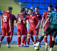 Фратрия продължава с победите във Втора лига