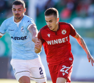 Играч на ЦСКА разсмя публиката в Стара Загора Видео