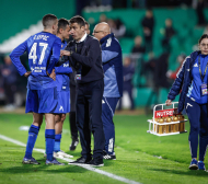 Веласкес направи промени за мача с Хебър