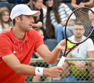 Алекс Донски с победа в Португалия