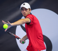 Донски на четвъртфинал в Португалия