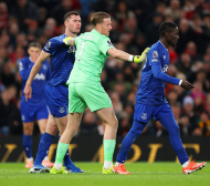 Любопитна развръзка с биячите Гей и Кийн Видео