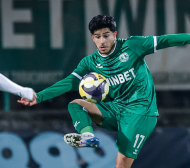 Aмериканец и юноша на Левски донесоха радост на Враца Видео