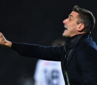 Хулио Веласкес върна издънка