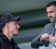 Бивши капитани започват работа в Левски