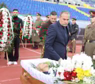 Величков: Решението за преименуването на Академията е символично