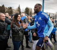 Мустафа Сангаре не тренира с Левски