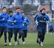 Спартак (Вн) прибра играчи на Ботев (Пд)