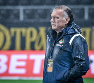 Шеф в Ботев (Пловдив): Пратили сме на ФИФА всичко за скандала с Око-Флекс