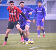 Взеха Божинов-младши на лагер в Турция