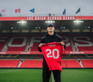 Нотингам взе дългуч от Наполи