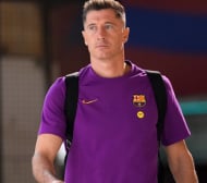 Барса следи две звезди за заместник на Левандовски