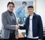 Левски подписа с млад българин