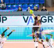 Алекс Николов пак блести за Лубе Чивитанова