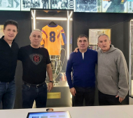 Легенди изненадаха лично Стоичков за юбилея, първи видяха...