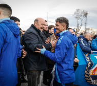 Левски пуска днес феновете до отбора