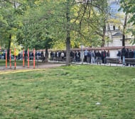 Опашка на "Герена" от ранни зори