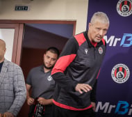 Официално: Любо Пенев махна бивш играч на Ливърпул