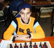 Малкият Бербатов номер едно в шахмата при децата