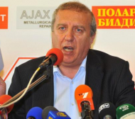Александър Томов се оттегля от ЦСКА след политически натиск?