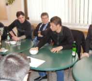 Балъков и Бобич се срещнаха с феновете