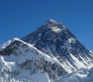 Петя и Камен Колчеви платили 35 000 долара, за да изкачат Еверест