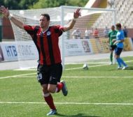 Мартин Кушев вкара 2 гола на Зенит за 11 минути, но Амкар падна лошо