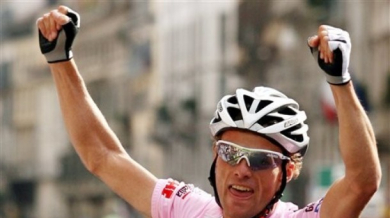 Вторият от “Джиро д`Италия” наказан за две години