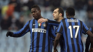Интер и Милан с победи в Италия