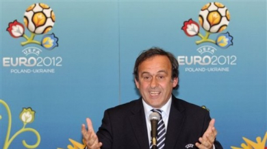 Платини даде двумесечен срок на Украйна за Евро 2012