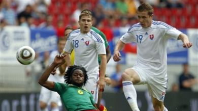 Словакия и Камерун с равен преди Световното, Ето’о не игра