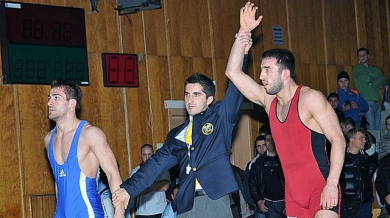 Кирил Терзиев взе приза за най-техничен борец на родния шампионат