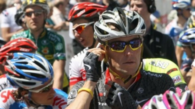 Армстронг върви трети в Обиколката на Люксембург